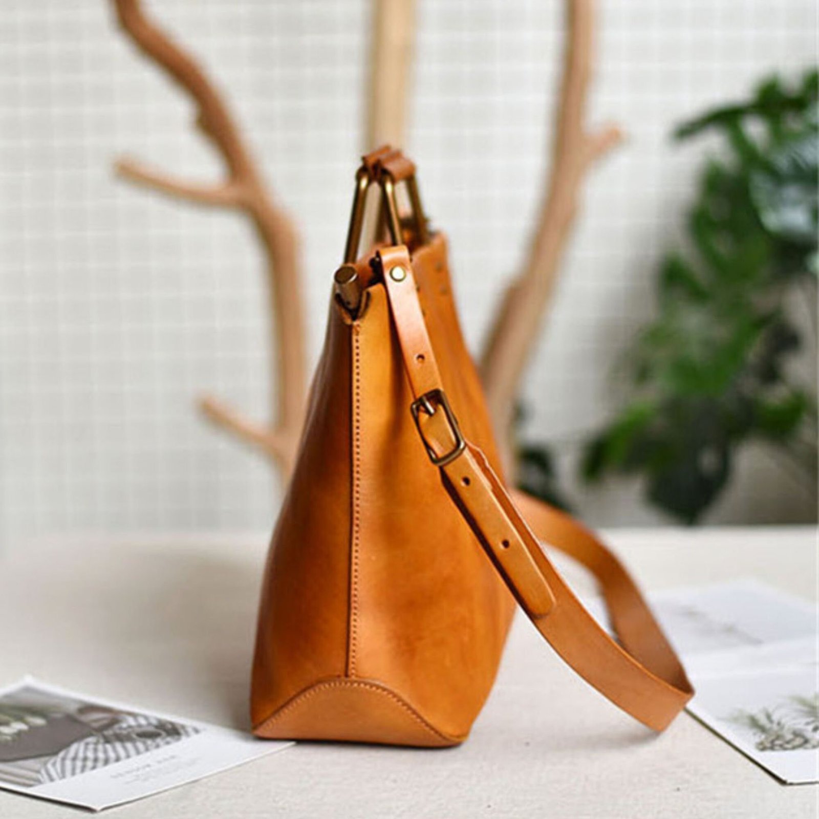 il_fullxfull.6055544658_tjix Retro handmade natural genuine leather handbags with metal handles simple personality handbags cowhide shoulder messenger bag - Image 4