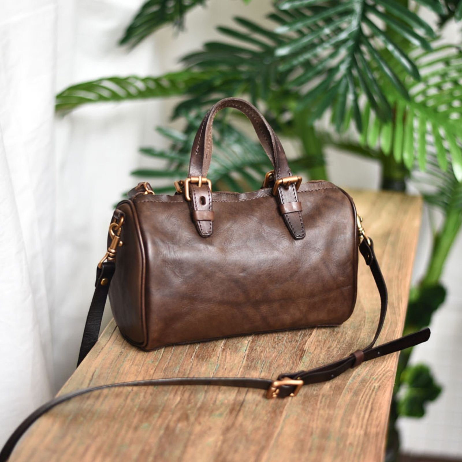 il_fullxfull.6056719108_d8ca Johnature Vintage Handmade Women Bag 2026 New First Layer Cow Leather Handbag Shoulder Bags Leisure Solid Color Messenger Bag - Image 5